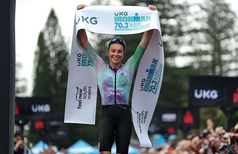 Van Coevorden and Goesch claim UKG IRONMAN 70.3 Port Macquarie titles