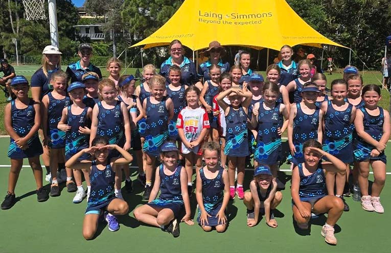 Hastings Valley netball clubs go blue to raise money for Dolly’s Dream