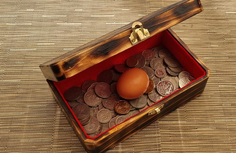 Australians warned to pay attention to superannuation paperwork