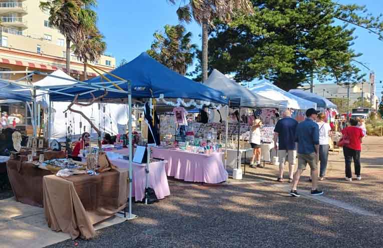 Market stalls were set up early in the afternoon. Photo: Pauline Cain.