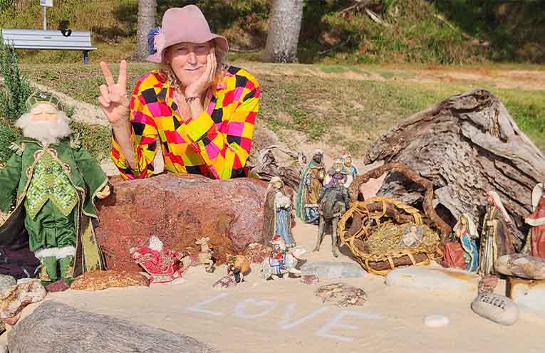 In dark times, one Shelly Beach local is spreading love, kindness and connection