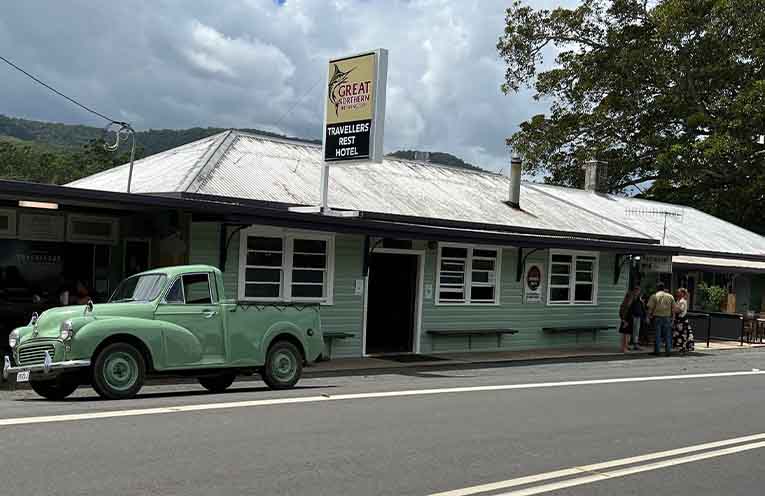 High-flying brothers with local ties buy Long Flat Pub in off-market sale
