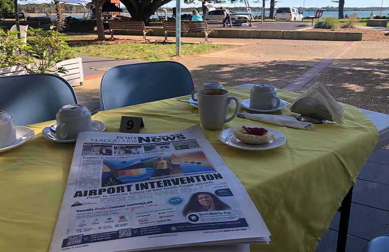 Our NOTA reporter’s set-up at the CWA tearooms on a glorious sunny morning to watch as ArtWalk was set up on Town Green.